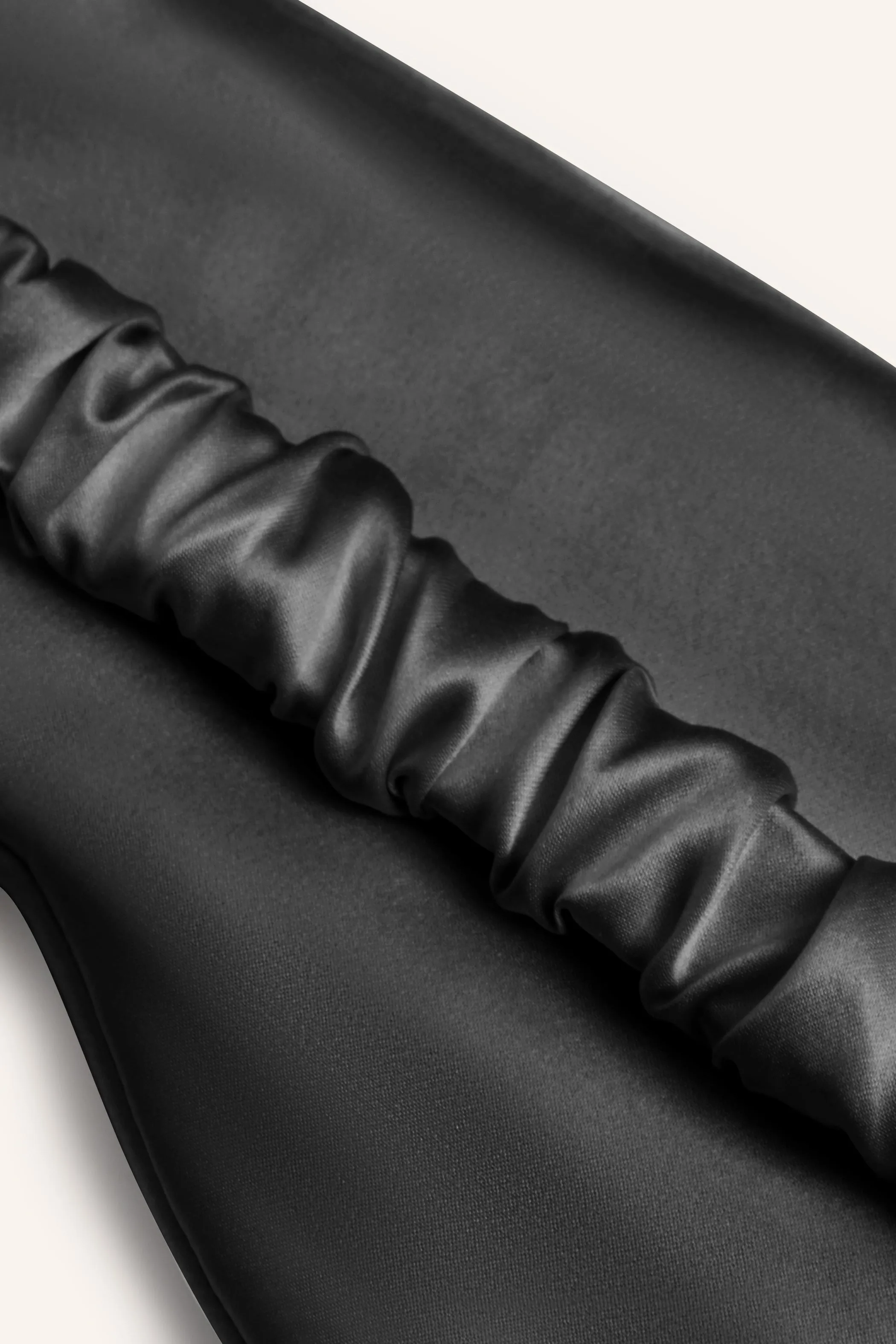 Adjustable Silk Sleep Mask - Ultra Soft & Breathable