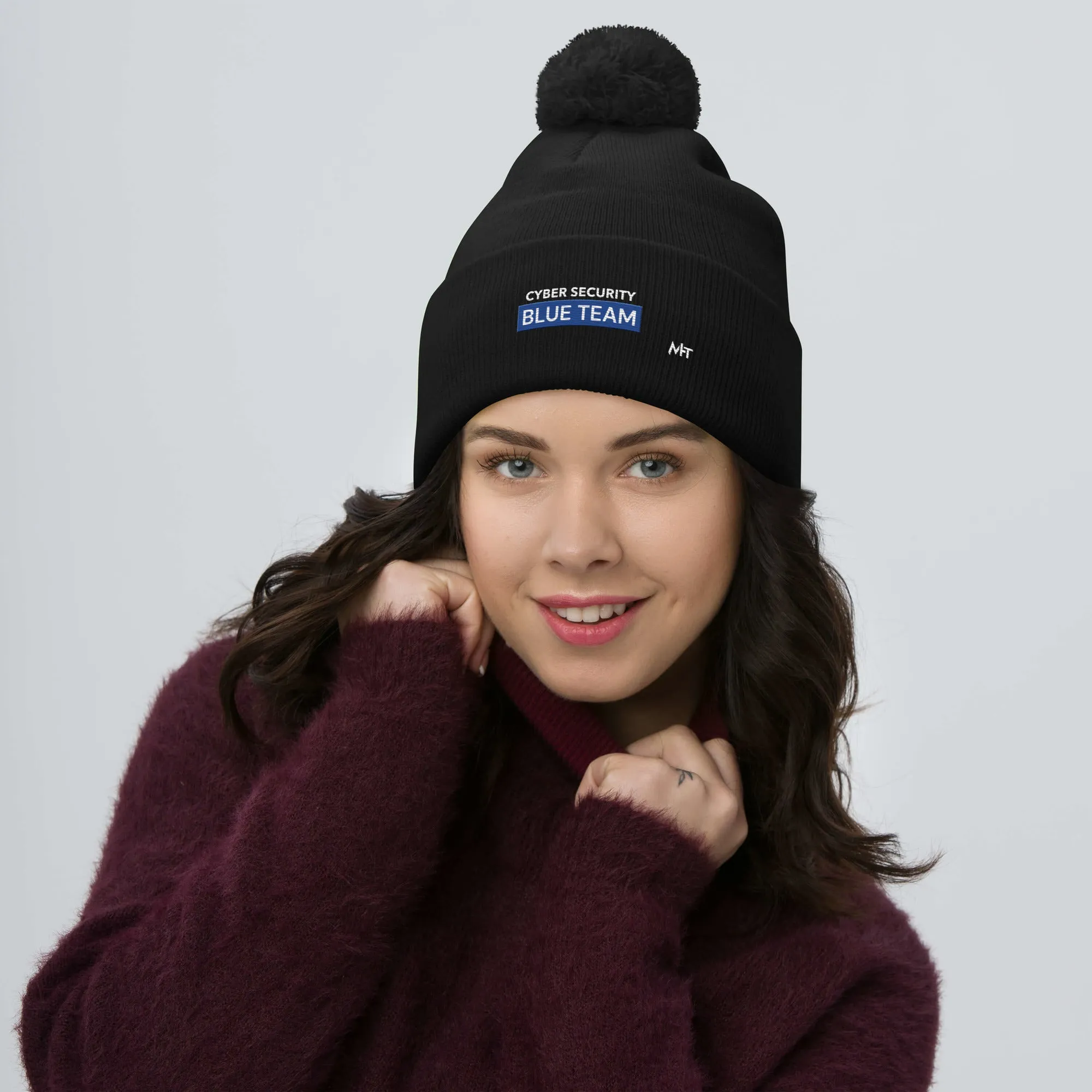 Cyber Security Blue Team V7 - Pom-Pom Beanie