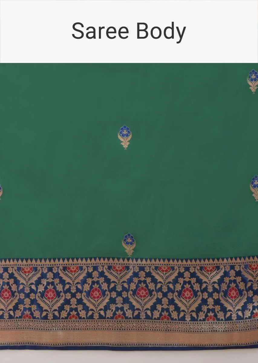 Emerald Green Two Toned Pure Handloom Saree In Silk With Woven Buttis And Intricate Indigo Border Online - Kalki Fashion