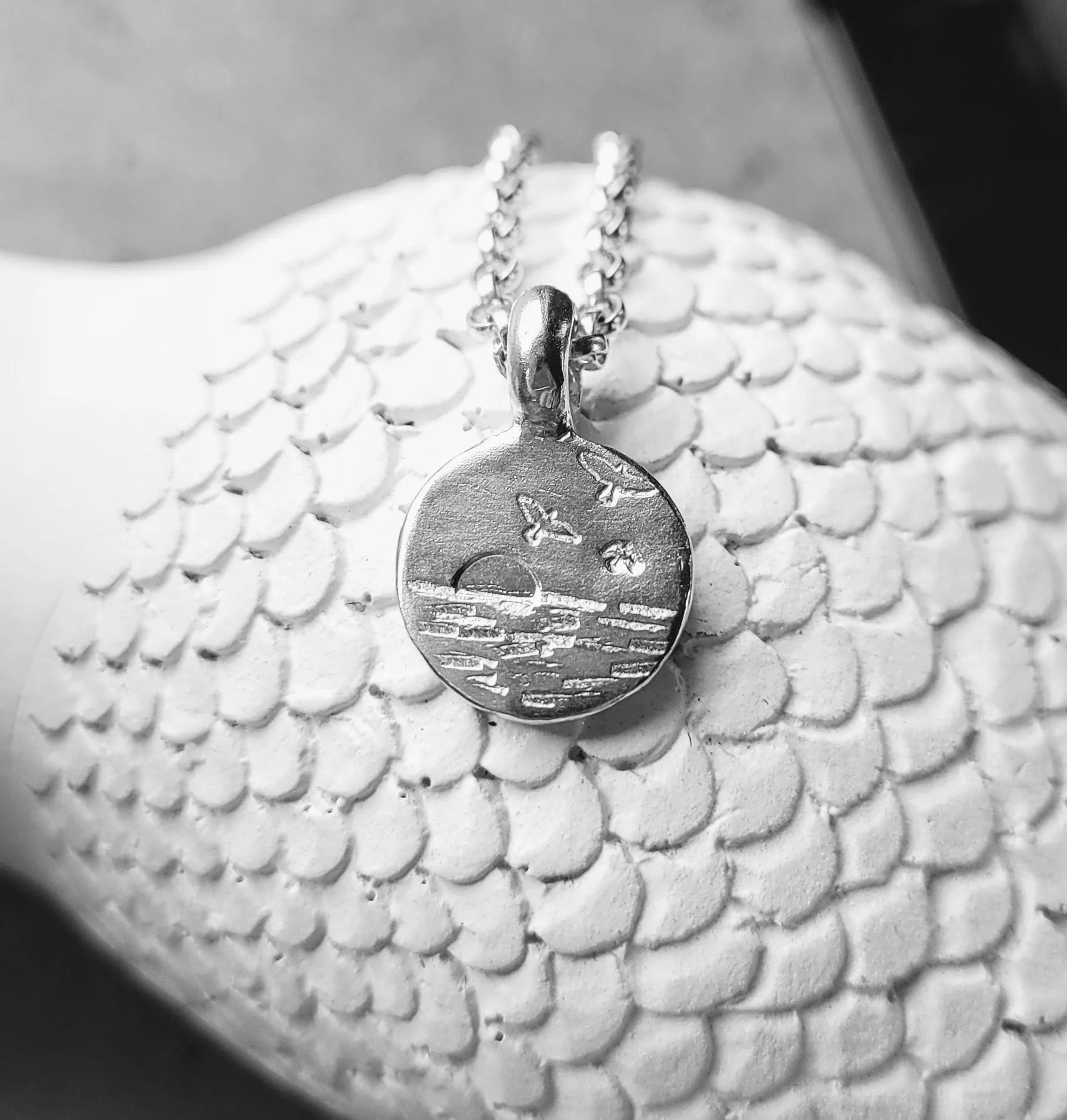 Silver 'Coastal Sunset' Belcher Necklace